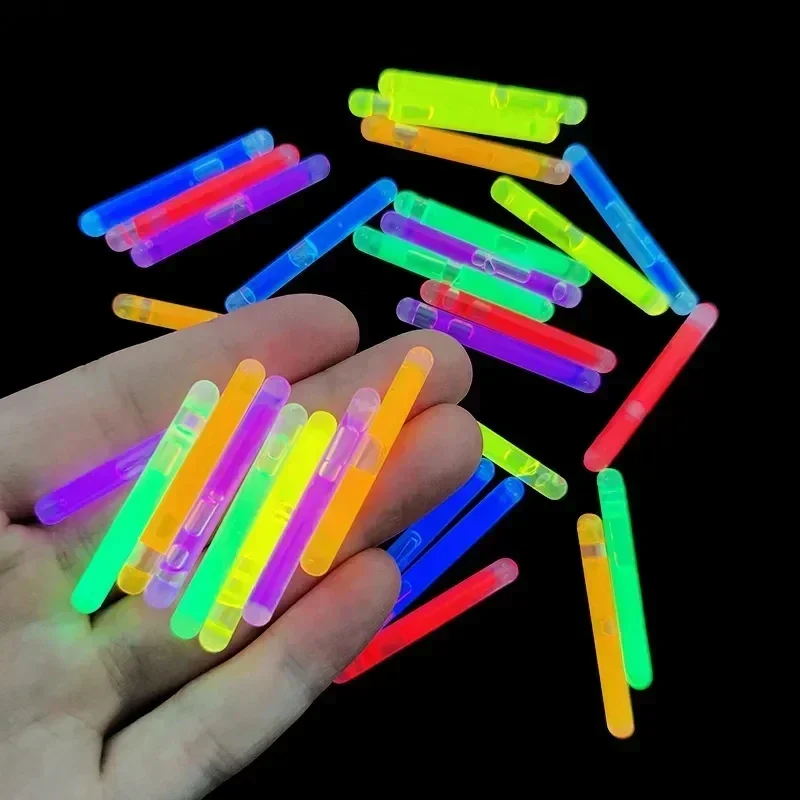 10/100x Glowing Sticks Bright  - Glow Sticks Survival 评论和价格